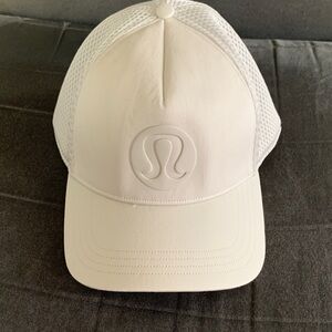 lululemon athletica Bone Color Trucker Hat